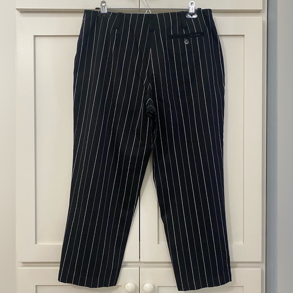 Anne Klein pinstripe crop pant. EUC - Picture 3 of 12